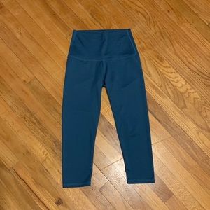 Mika Yoga Capris
